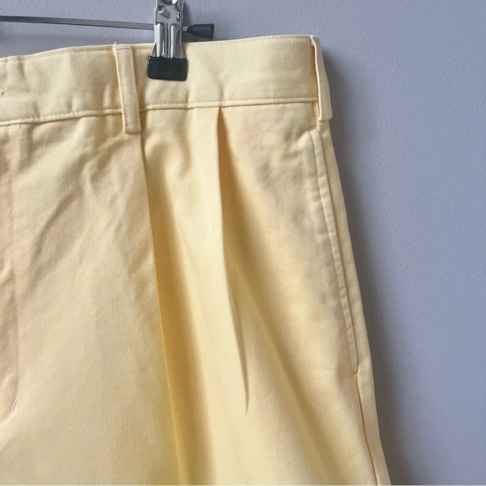 Lands' End Shorts Men's 35 Yellow Pleated 100% Cotton Golf NWOT Preppy Chino